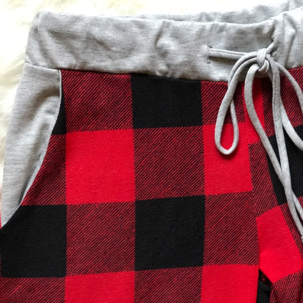 NWT Buffalo Plaid Joggers ☕️